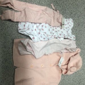 Gap baby girl bundle 3-6 months